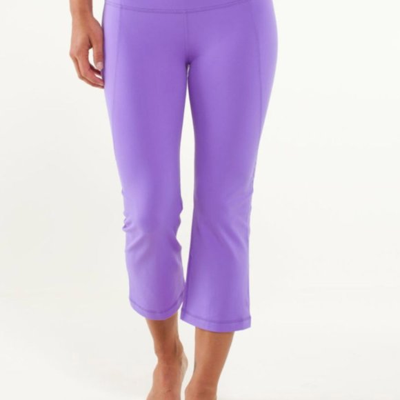 Lululemon Gather & Crow Crop - Picture 2 of 6